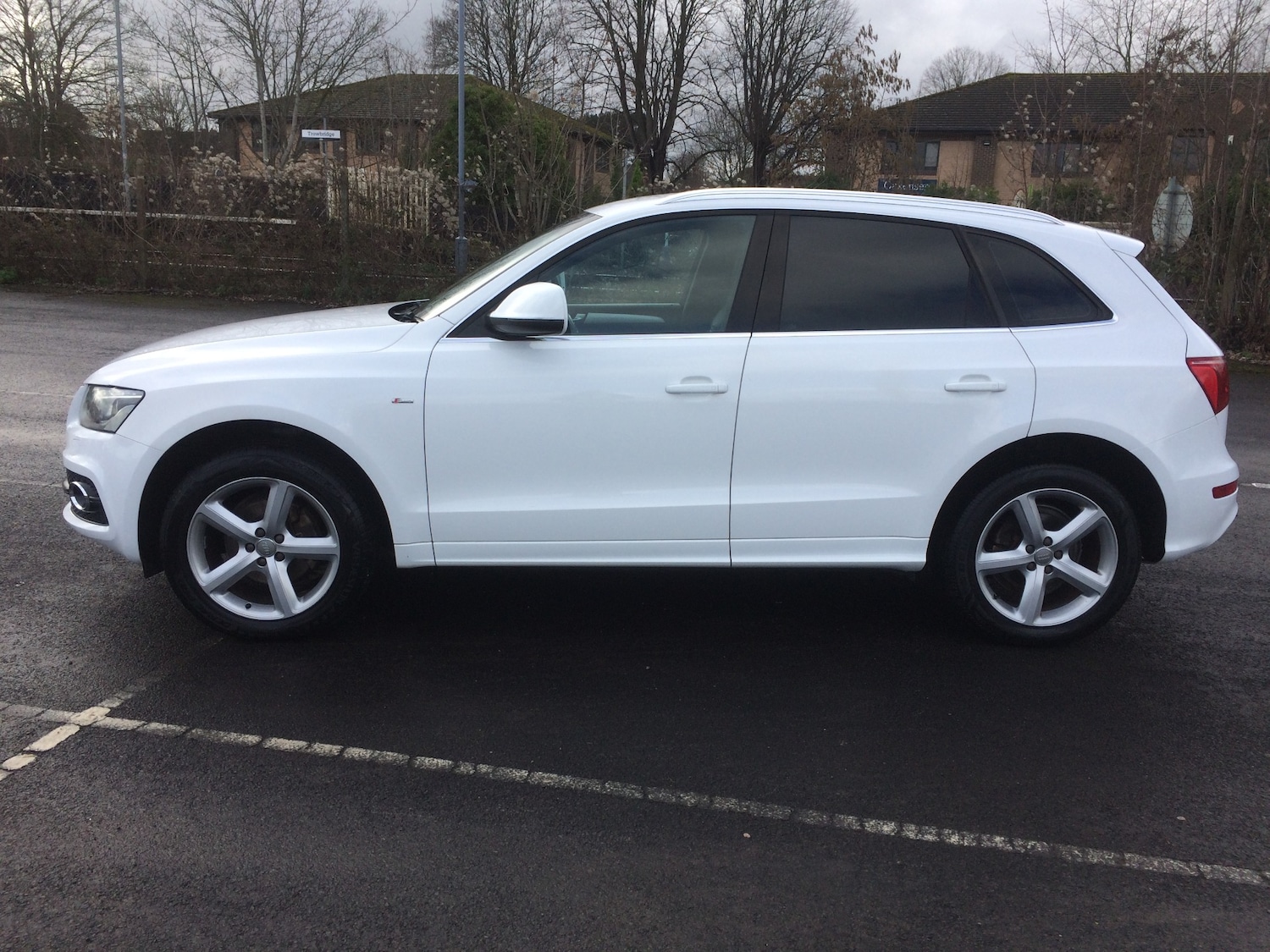Used Audi Q5 2011 for sale - 77801988: Photo 8