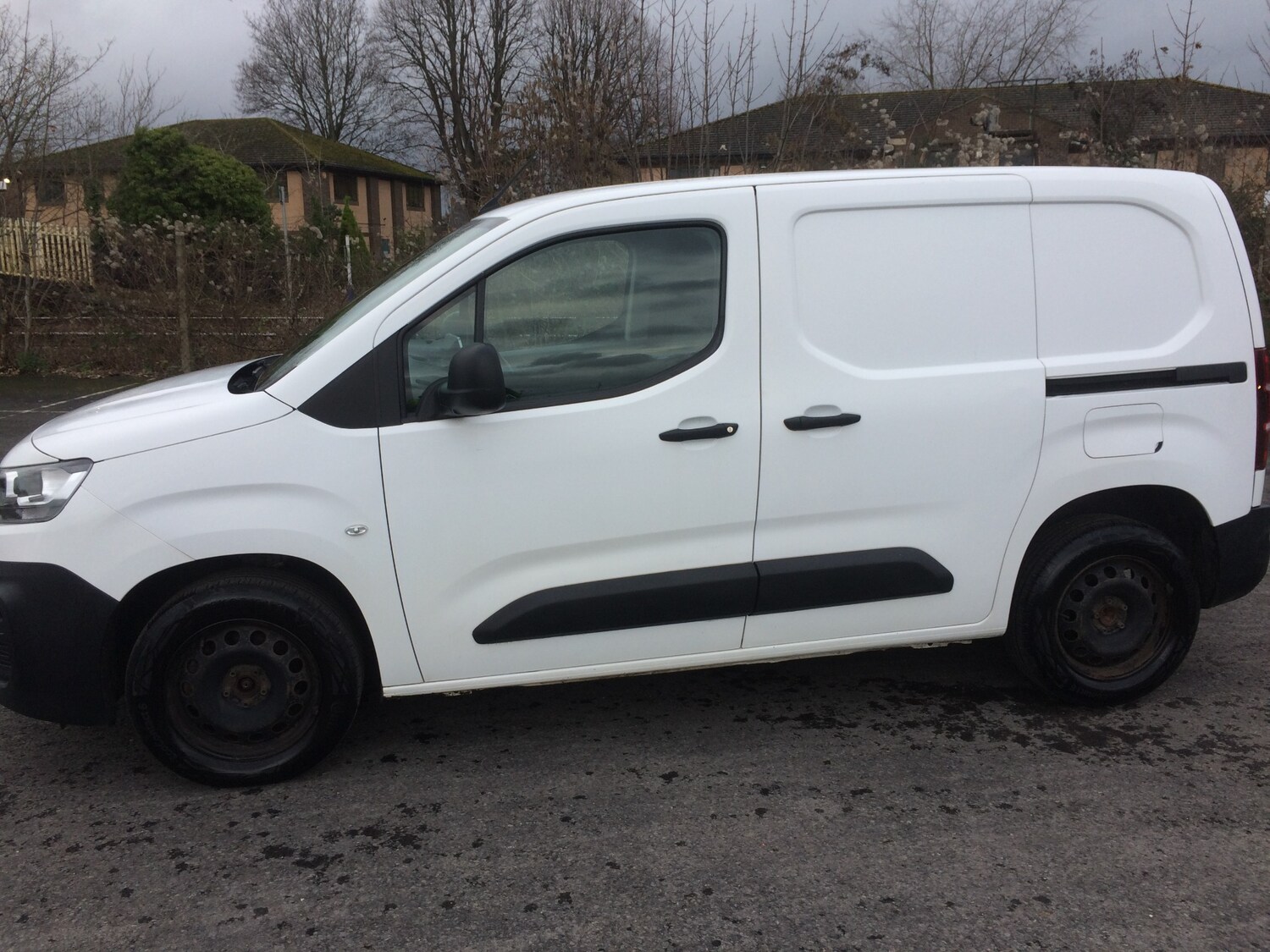 Used Citroen Berlingo 2020 for sale - 77501155: Photo 9