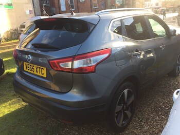 Used Nissan Qashqai 2015 for sale - 77011992: Photo