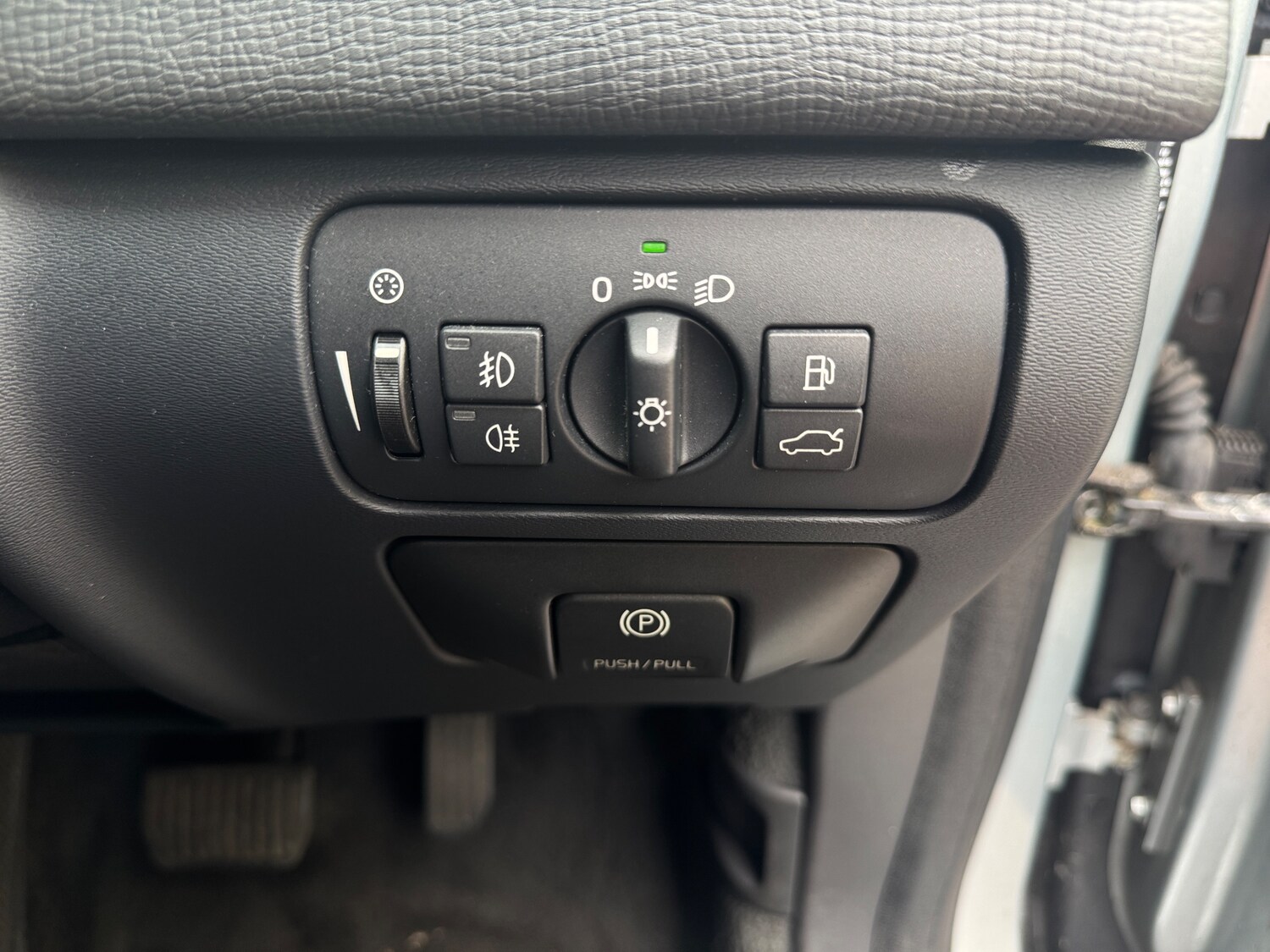 Vehicle 25