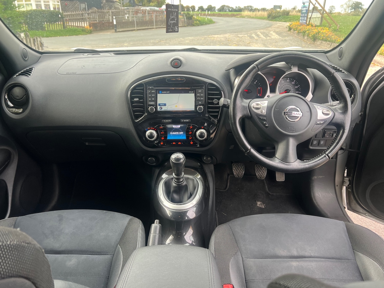 Used Nissan Juke 2016 for sale - 76605612: Photo 11