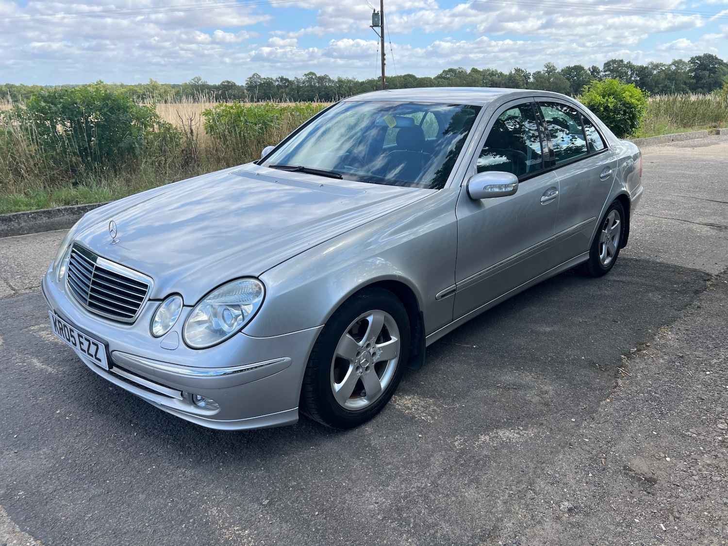 Used Mercedes-Benz E Class 2005 for sale - 76605482: Photo 1