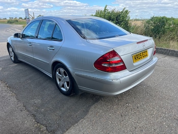 Used Mercedes-Benz E Class 2005 for sale - 76605482: Photo