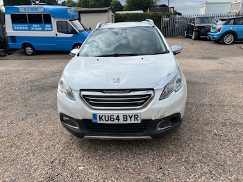 Used Peugeot 2008 2014 for sale - 76605989: Photo