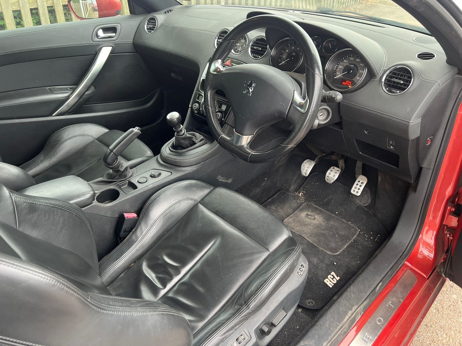 Used Peugeot RCZ 2011 for sale - 76605980: Photo 15