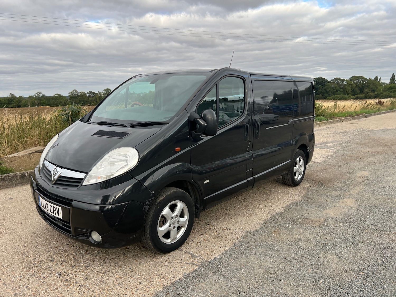 Used Vauxhall Vivaro 2013 for sale - 76605209: Photo 1