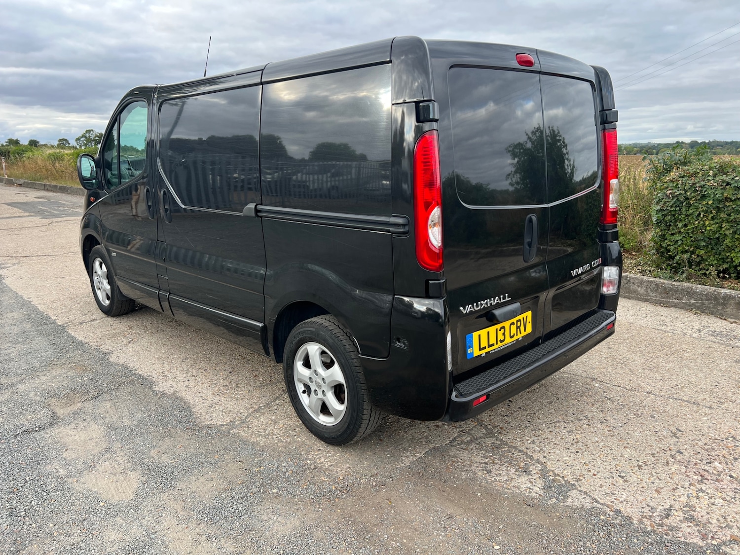 Used Vauxhall Vivaro 2013 for sale - 76605209: Photo 5