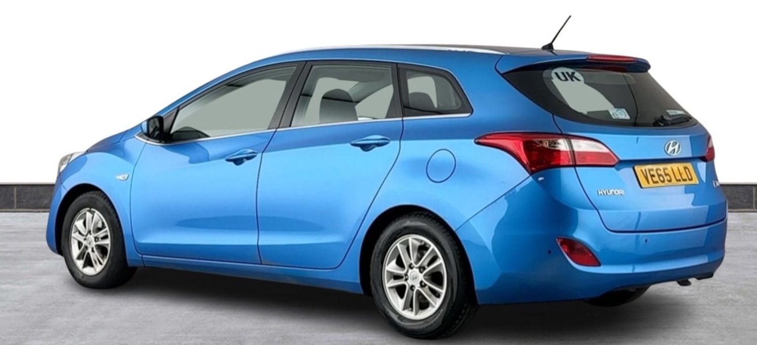 Used Hyundai i30 2015 for sale - 76602890: Photo 3