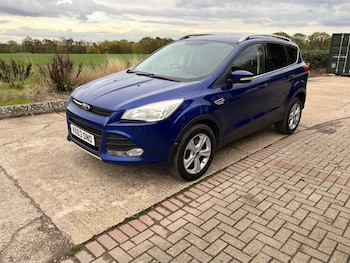 Used Ford Kuga 2014 for sale - 76605390: Photo