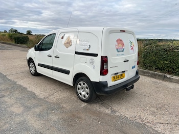 Used Peugeot Partner 2014 for sale - 76605509: Photo