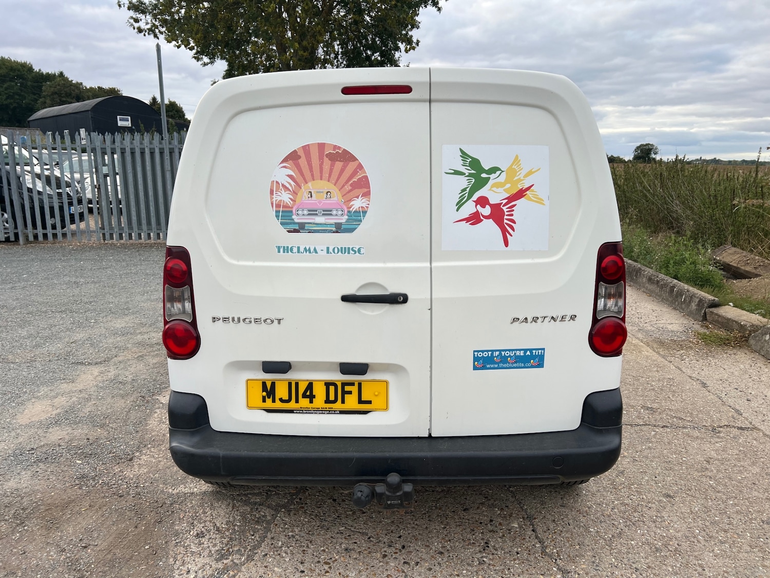 Used Peugeot Partner 2014 for sale - 76605509: Photo 7