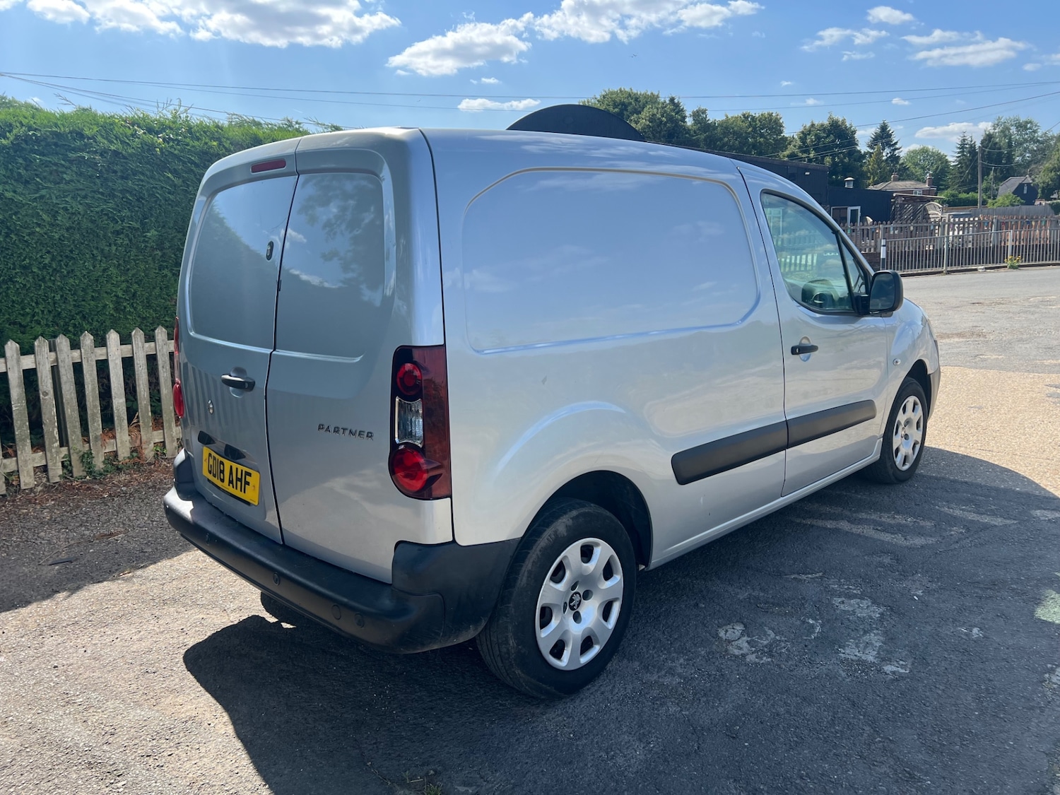 Used Peugeot Partner 2018 for sale - 76605984: Photo 13