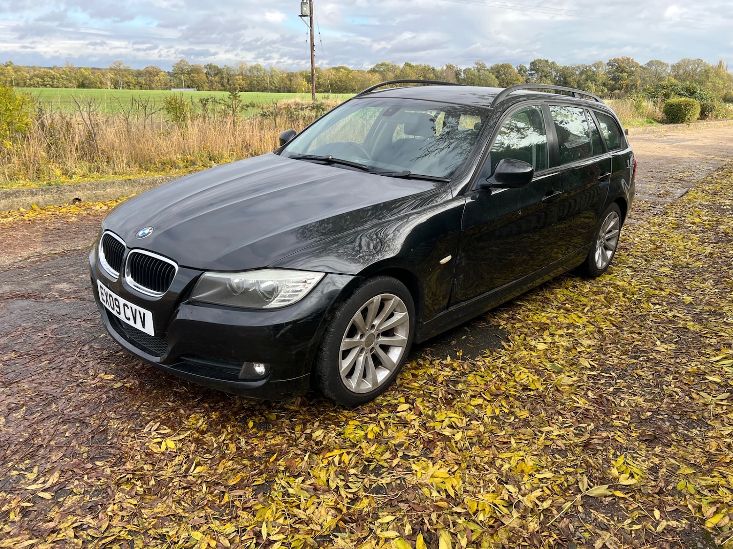 Used BMW 3 Series 2009 for sale - 76605392: Photo 1