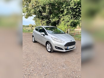 Used Ford Fiesta 2015 for sale - 79740099: Photo