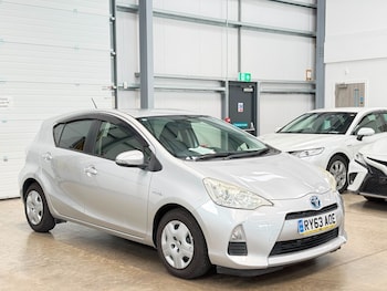 Used Toyota Aqua 2013 for sale - 79567629: Photo
