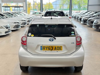 Used Toyota Aqua 2013 for sale - 79567629: Photo