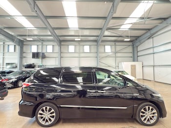 Used Toyota Estima 2018 for sale - 79494819: Photo
