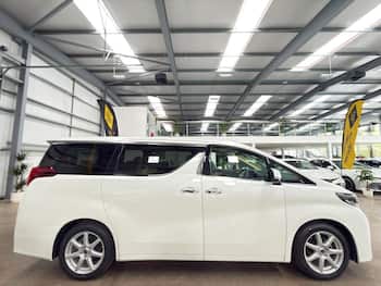 Used Toyota Alphard 2021 for sale - 79644174: Photo