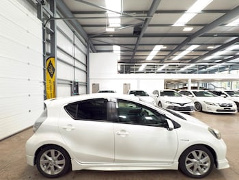 Used Toyota Aqua 2013 for sale - 79567616: Photo