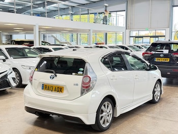 Used Toyota Aqua 2013 for sale - 79567616: Photo