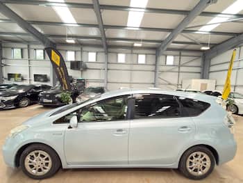 Used Toyota Prius 2013 for sale - 79800590: Photo