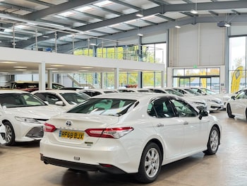 Used Toyota Camry 2018 for sale - 79567613: Photo