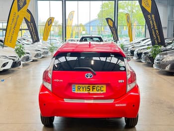 Used Toyota Aqua 2015 for sale - 79819062: Photo