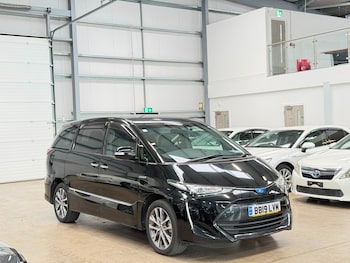 Used Toyota Estima 2019 for sale - 79371575: Photo