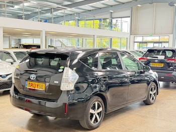 Used Toyota Prius 2013 for sale - 79551530: Photo
