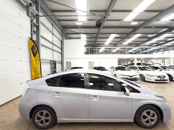 Used Toyota Prius 2013 for sale - 79567624: Photo
