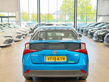 Used Toyota Prius 2019 for sale - 79371626: Photo