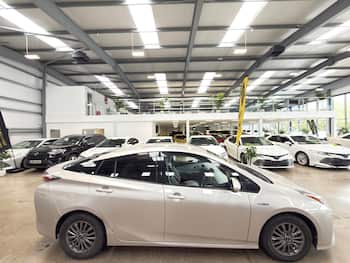 Used Toyota Prius 2016 for sale - 79739320: Photo