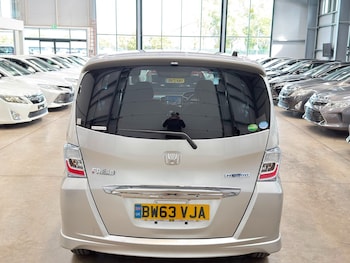Used Honda Freed 2013 for sale - 79470953: Photo
