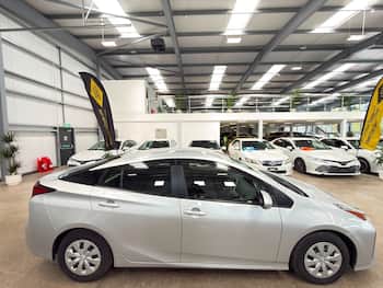 Used Toyota Prius 2020 for sale - 79644128: Photo