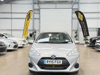 Used Toyota Aqua 2015 for sale - 79747367: Photo