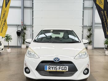 Used Toyota Aqua 2015 for sale - 79747366: Photo