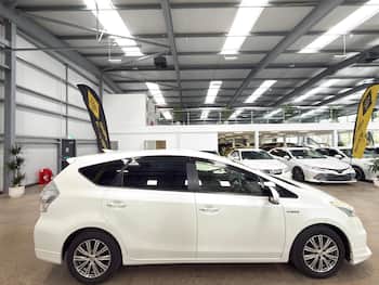 Used Toyota Prius+ 2014 for sale - 79680589: Photo