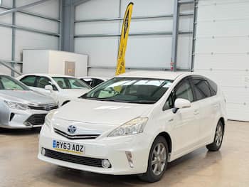 Used Toyota Prius 2013 for sale - 79800594: Photo