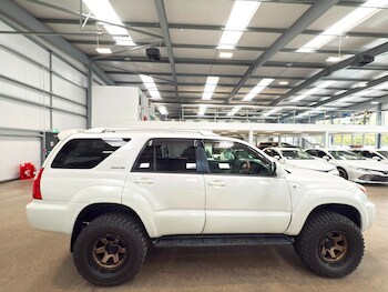 Used Toyota Hilux 2006 for sale - 79567618: Photo