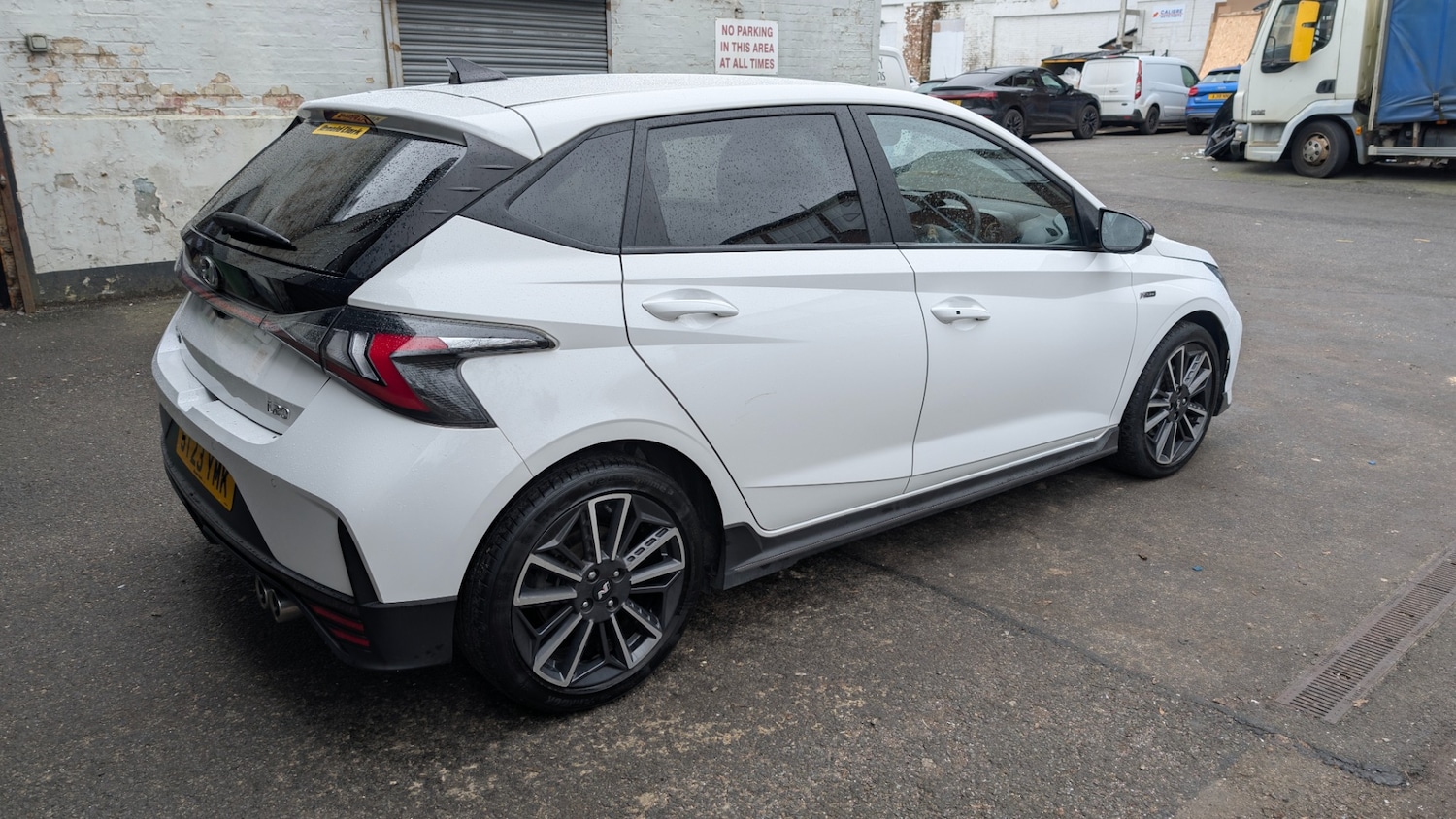 Used Hyundai i20 2023 for sale - 77682274: Photo 3