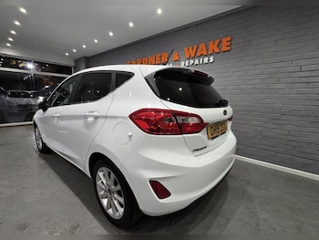Used Ford Fiesta 2019 for sale - 76830971: Photo