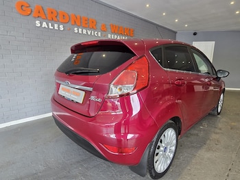 Used Ford Fiesta 2013 for sale - 79501050: Photo