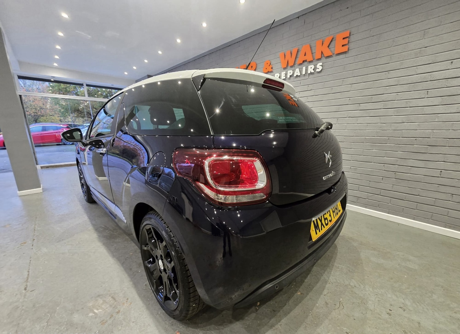 Used Citroen DS3 2013 for sale - 76531063: Photo 2