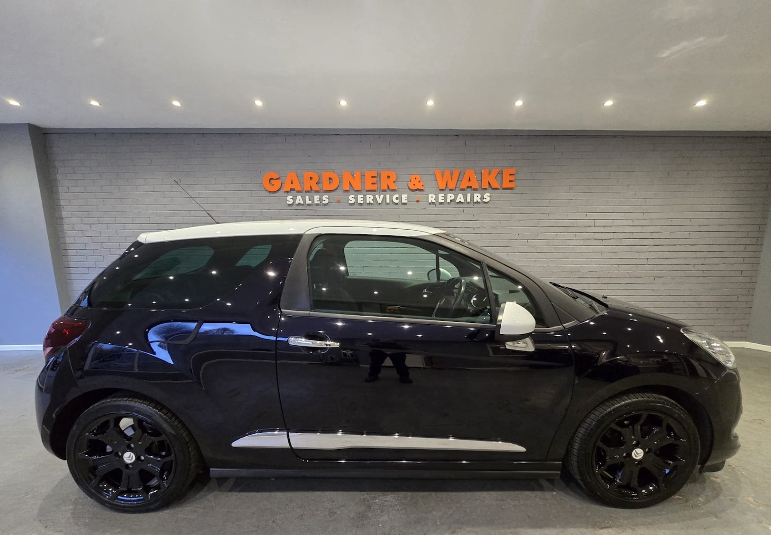 Used Citroen DS3 2013 for sale - 76531063: Photo 6