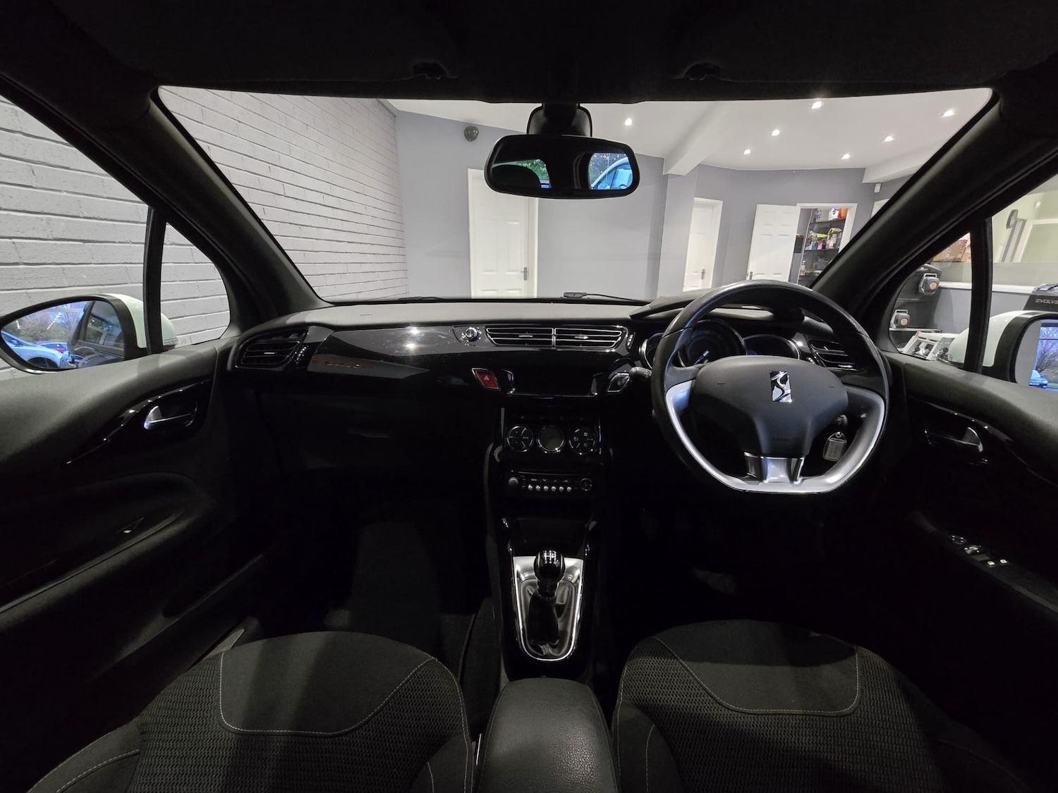 Used Citroen DS3 2013 for sale - 76531063: Photo 7