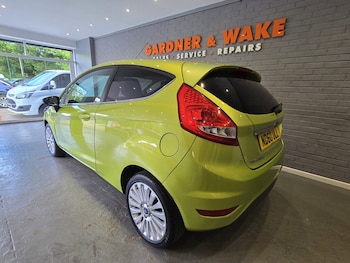 Used Ford Fiesta 2010 for sale - 78592485: Photo
