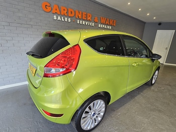 Used Ford Fiesta 2010 for sale - 78592485: Photo