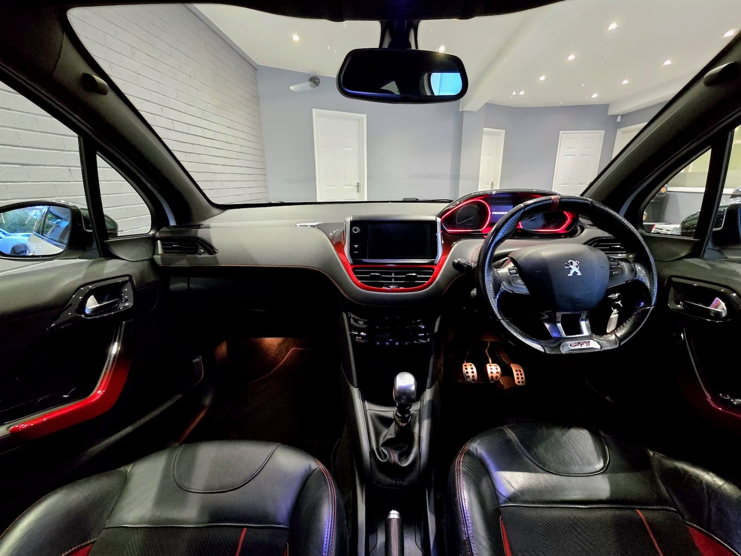 Used Peugeot 208 2014 for sale - 76734471: Photo 7