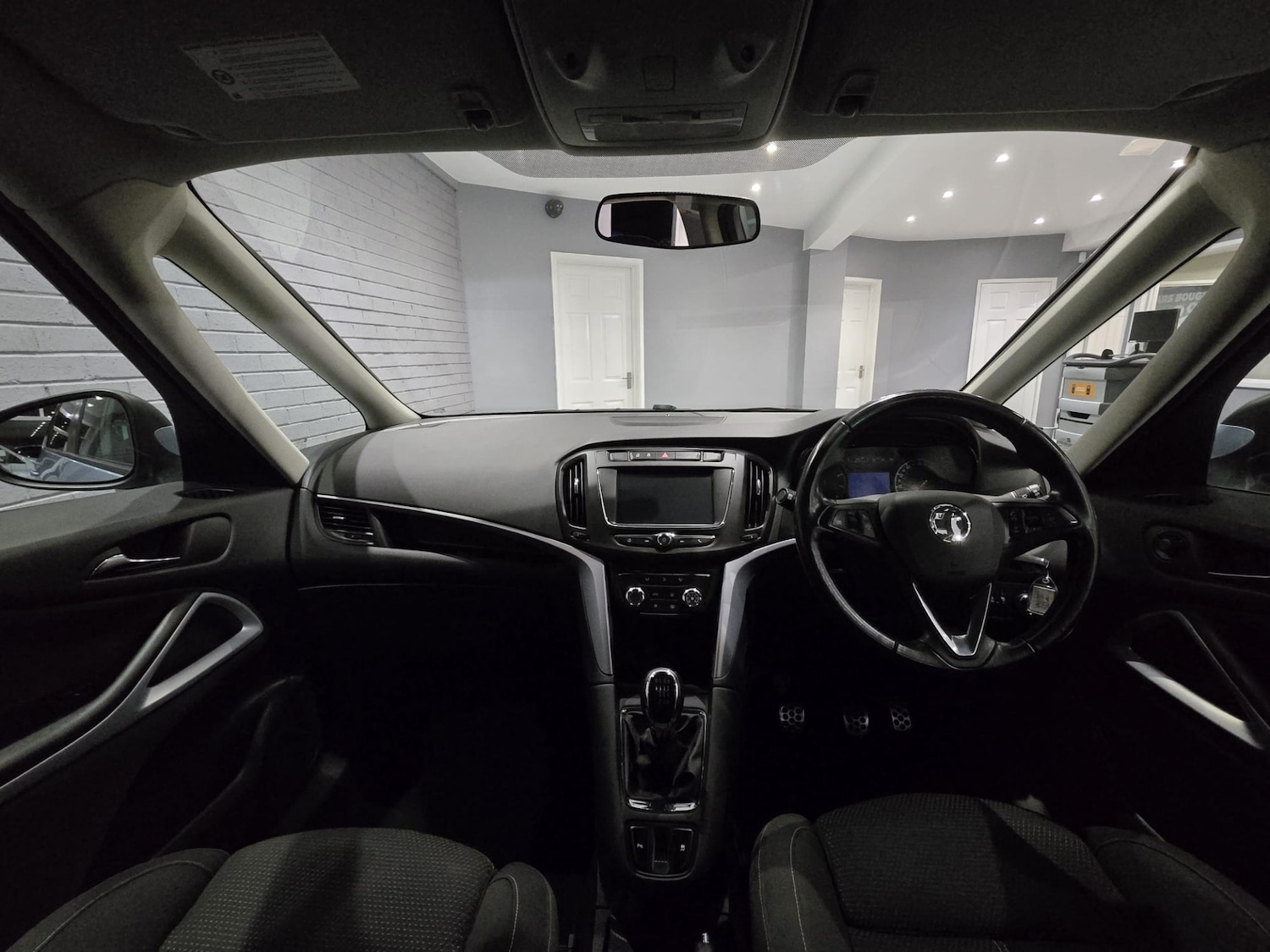 Used Vauxhall Zafira 2017 for sale - 76892616: Photo 7