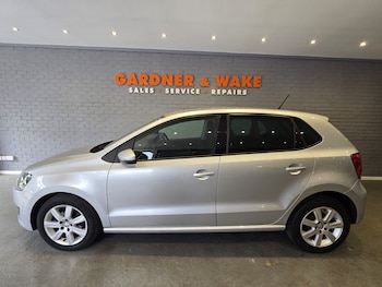 Used Volkswagen Polo 2012 for sale - 79320540: Photo